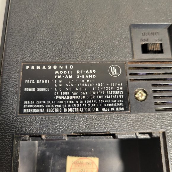 Vintage Panasonic AM/FM Radio Model RF-689 Working * 1 - Picture 11 of 11